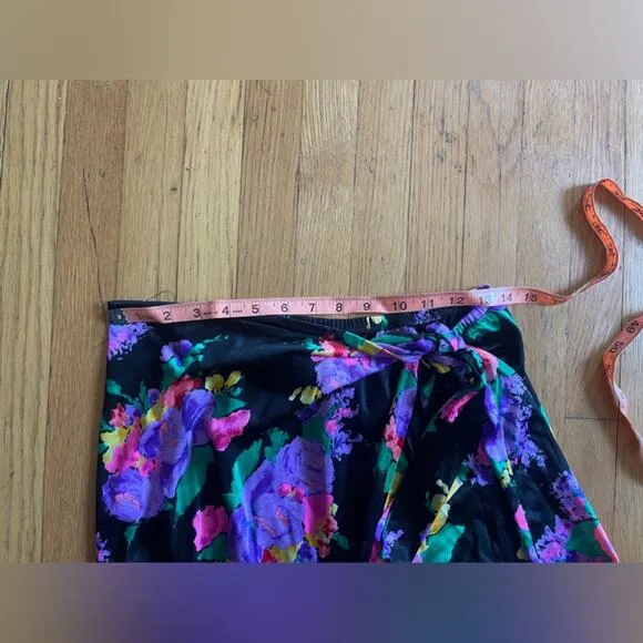 70s Vintage Nylon Wrap Tie Skirt