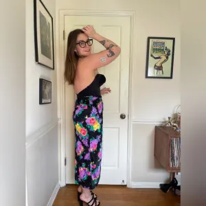 70s Vintage Nylon Wrap Tie Skirt