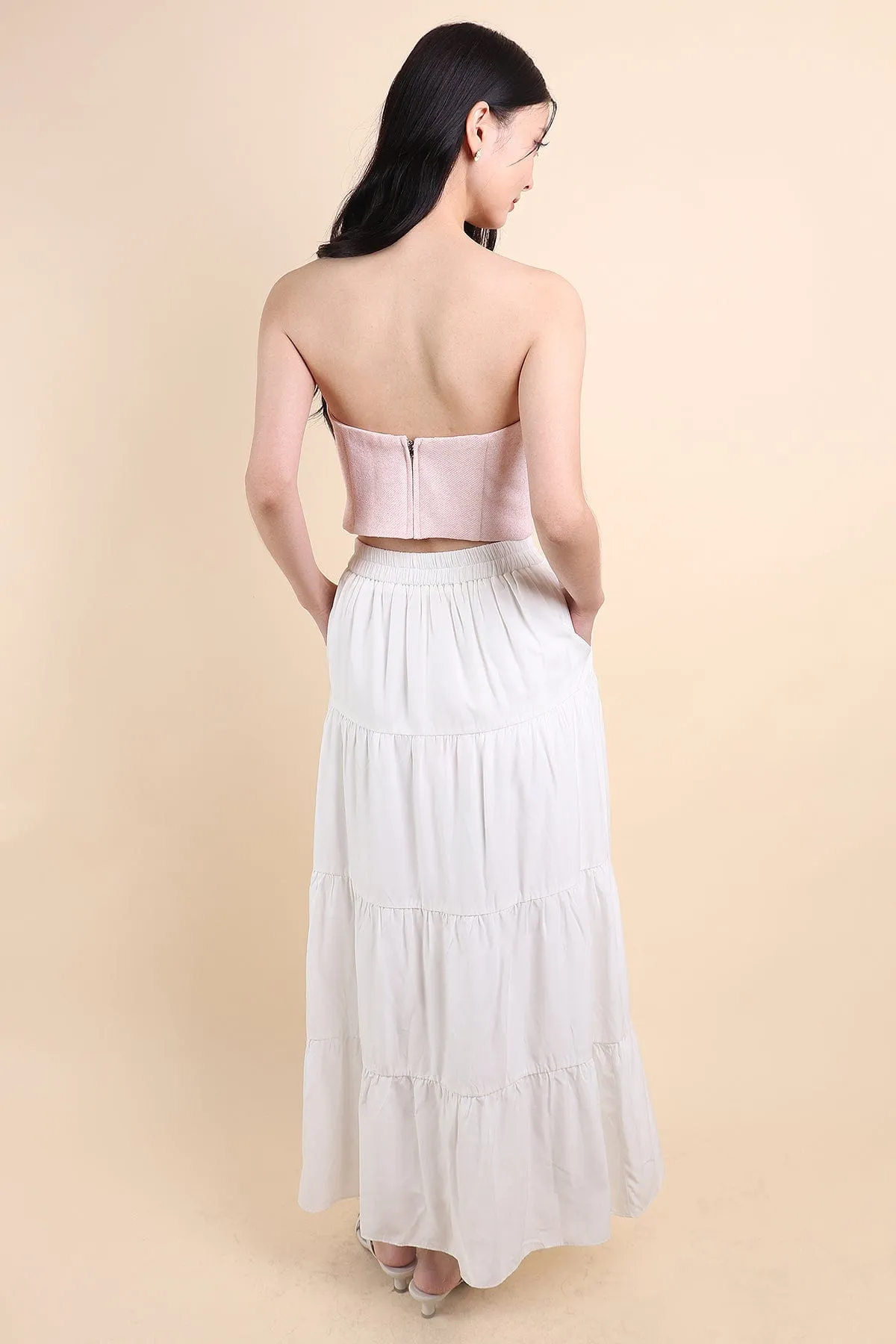 AMOR MAXI SKIRT IN WHITE