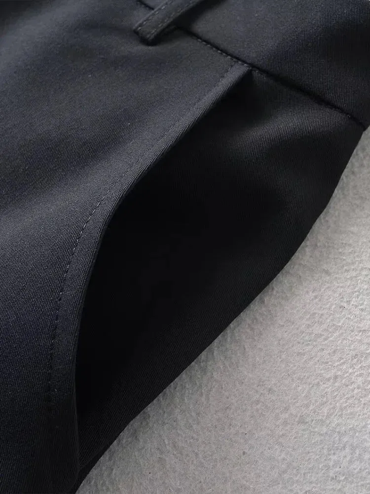 Black High-rise Mini Skirt | Dreamofthe90s