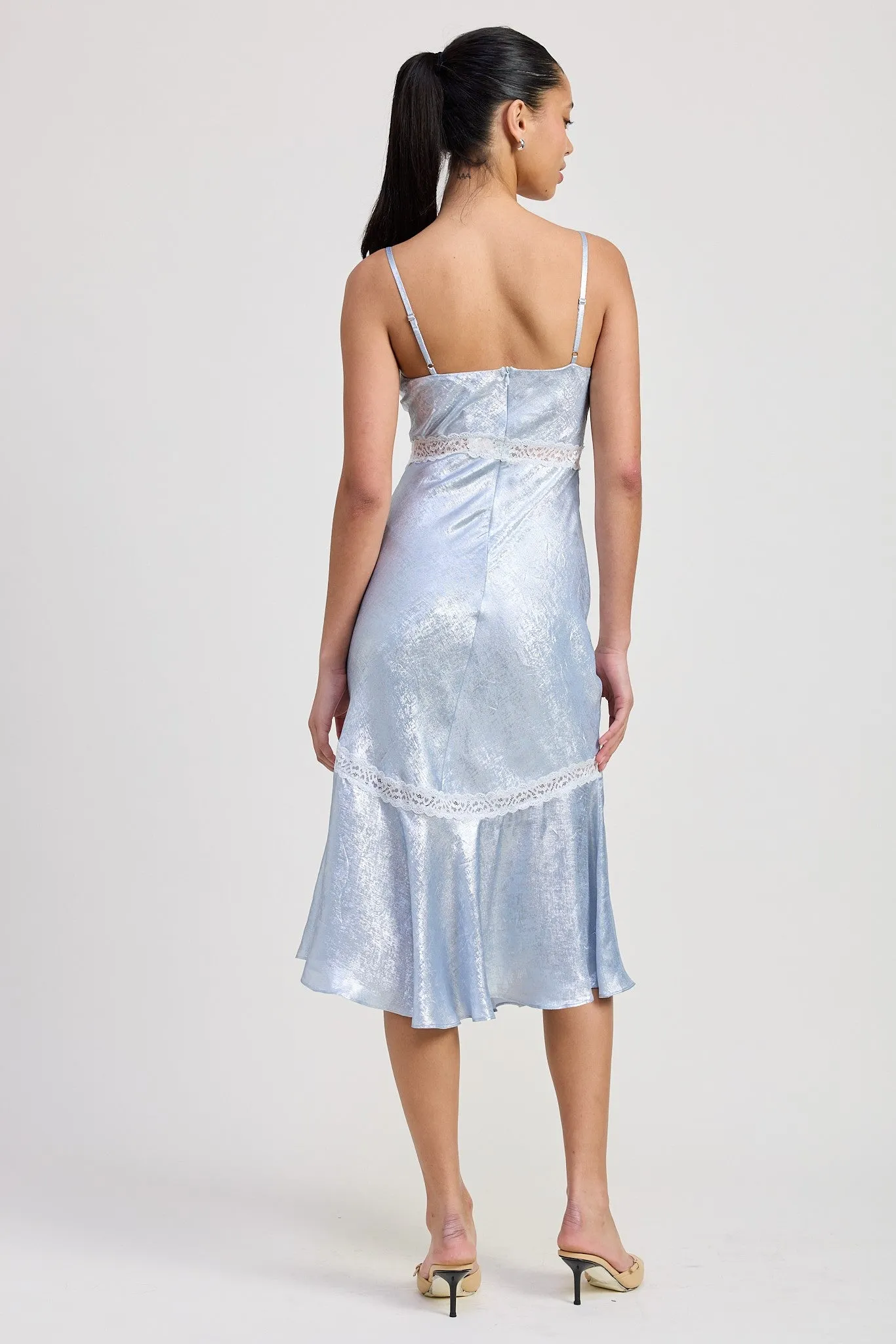 Blue Eyes Lace Midi Dress