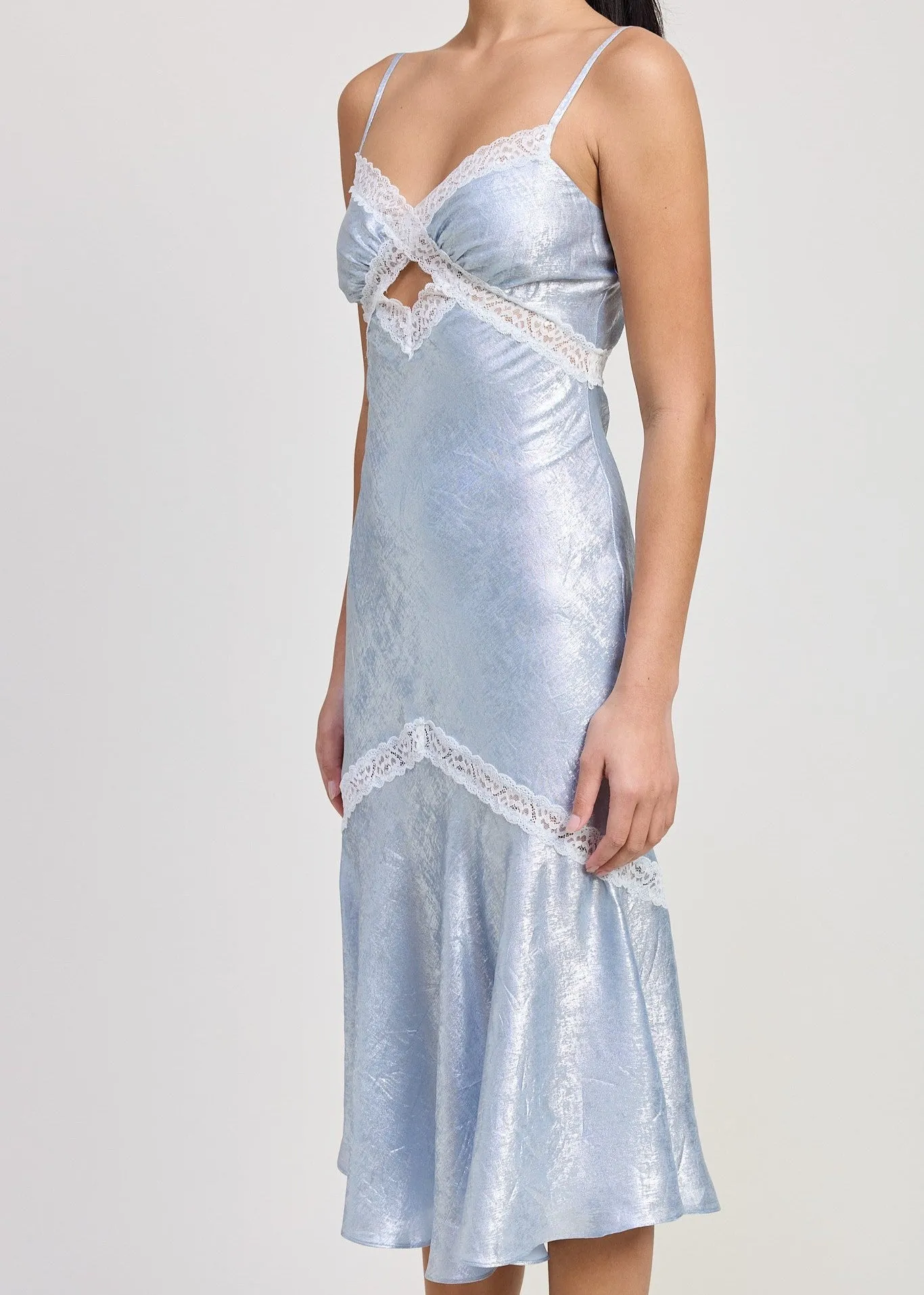 Blue Eyes Lace Midi Dress