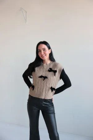 Bow-Embellished Cable Knit Sweater Vest-Final Sale
