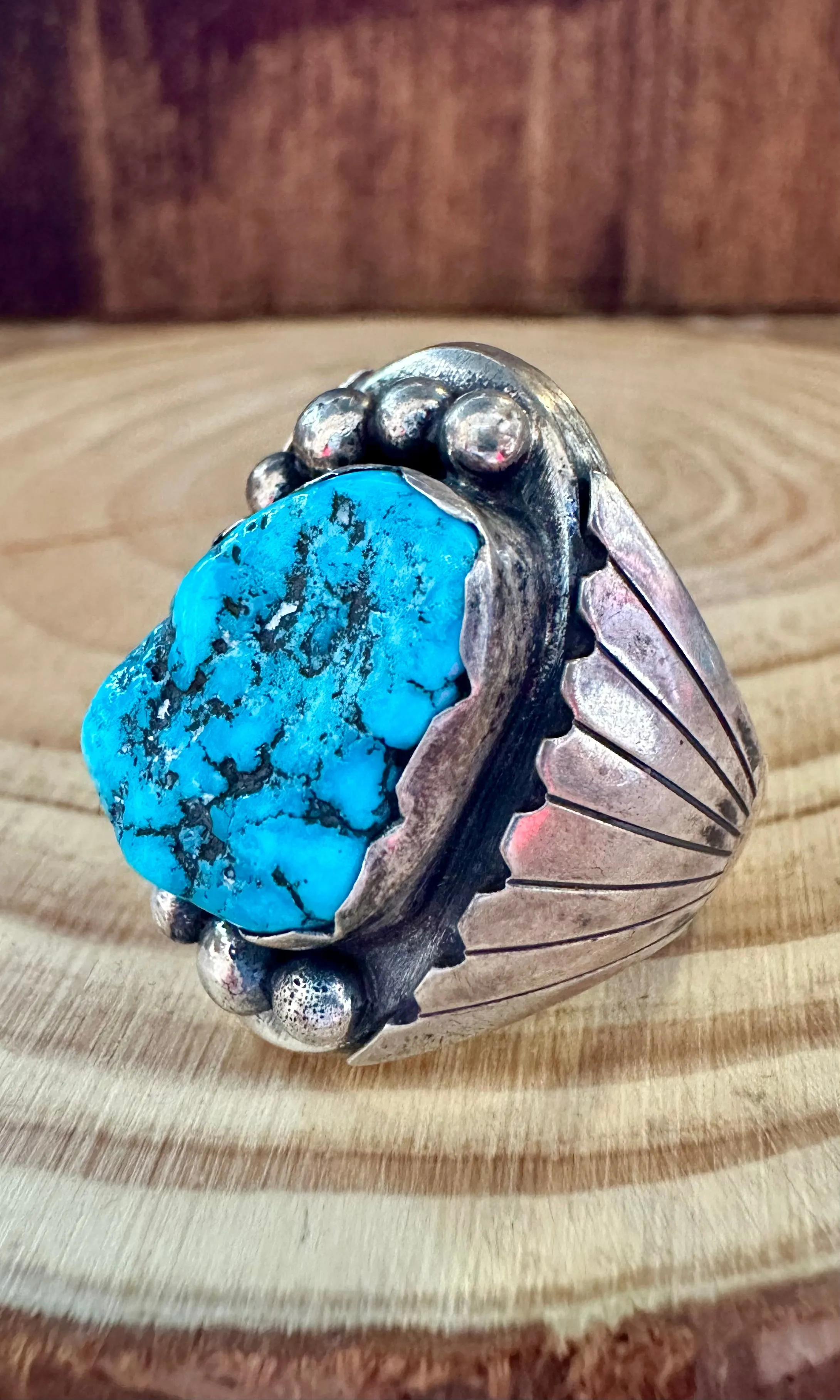DIG DEEP 1970s Vintage Turquoise and Silver Mens Ring • Size 10 1/2