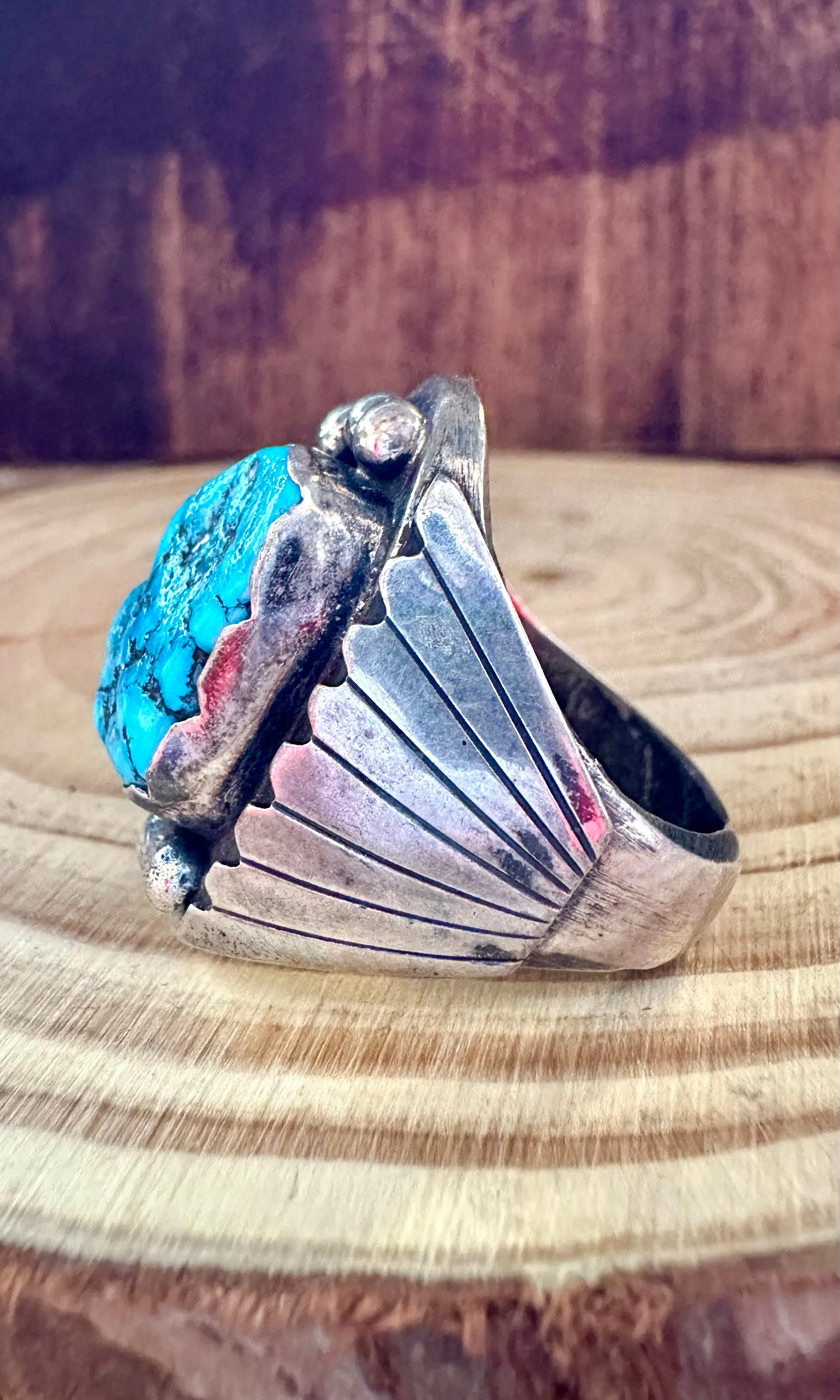 DIG DEEP 1970s Vintage Turquoise and Silver Mens Ring • Size 10 1/2