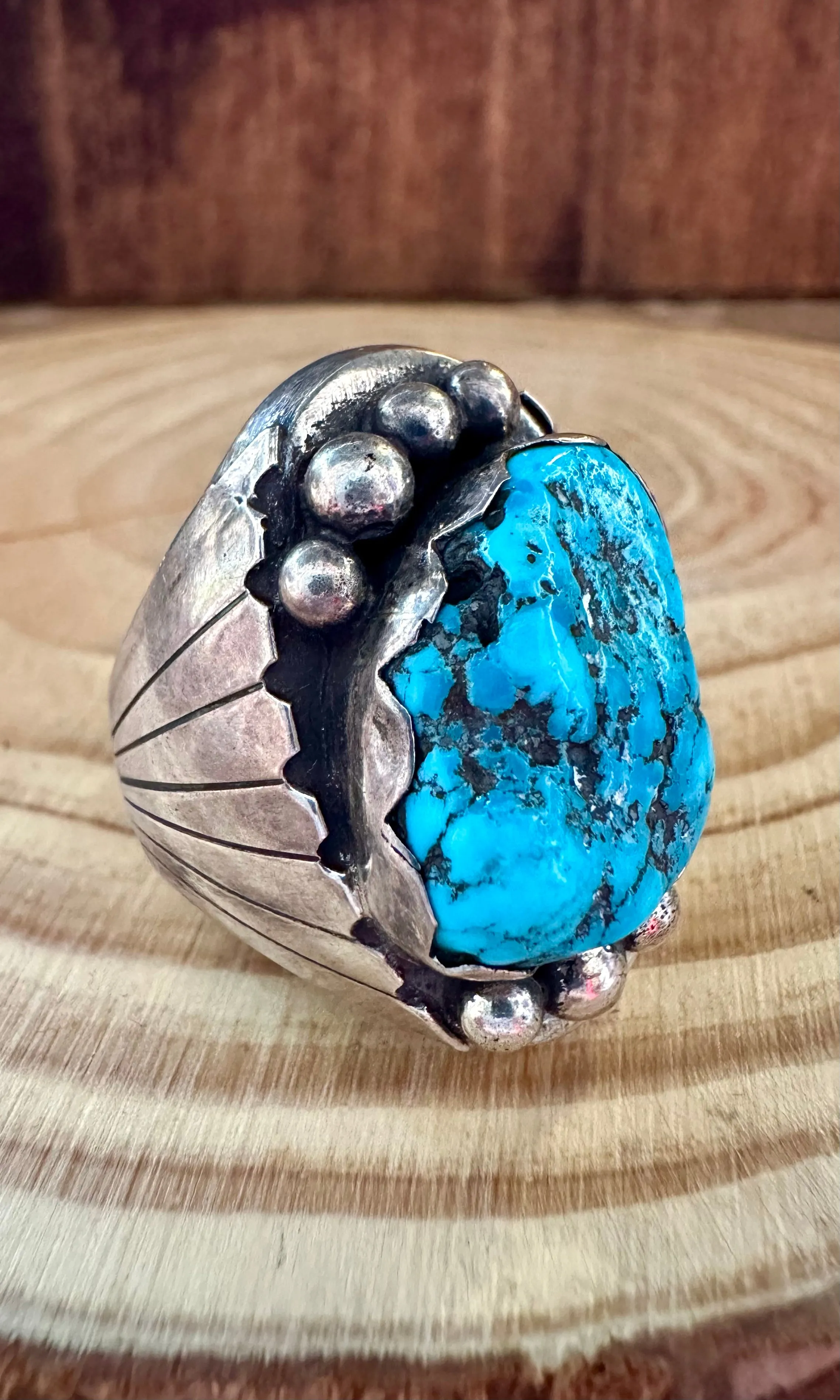 DIG DEEP 1970s Vintage Turquoise and Silver Mens Ring • Size 10 1/2