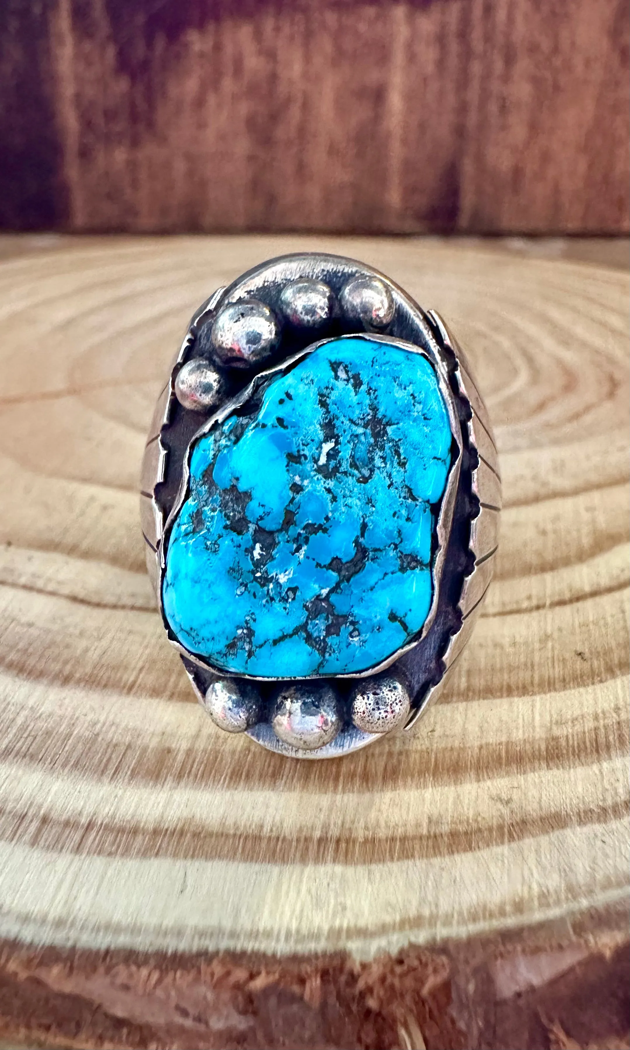 DIG DEEP 1970s Vintage Turquoise and Silver Mens Ring • Size 10 1/2