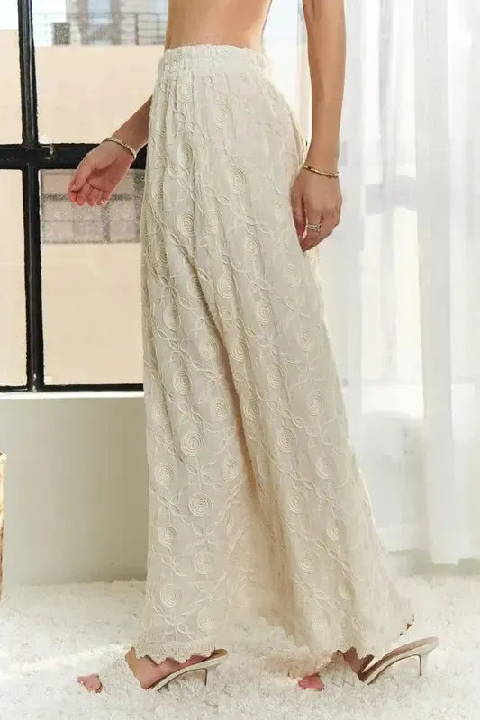 Elastic Waist Applique Maxi Skirt – Elegant, Comfortable & Flattering for All-Day Wear