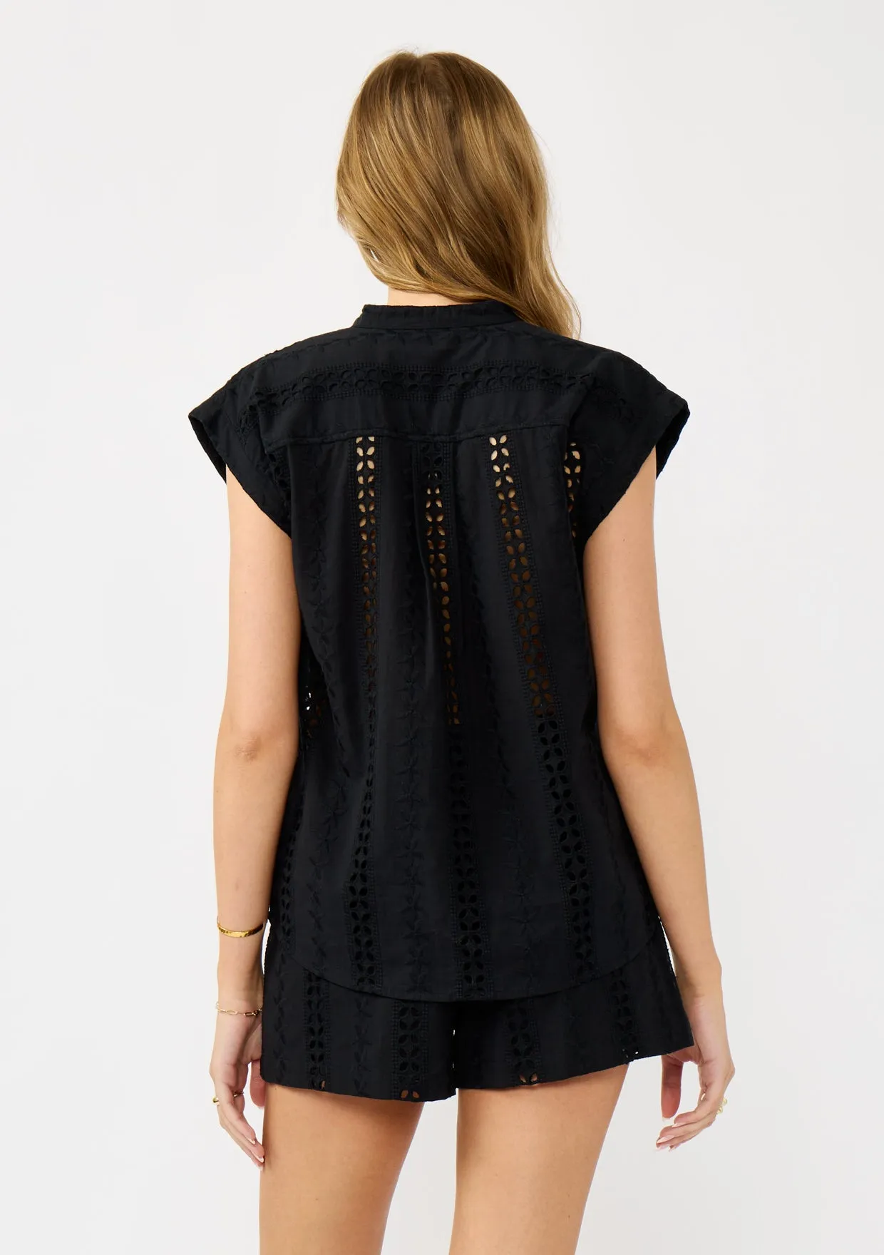 Embroidered Eyelet Button-Down Camp Shirt