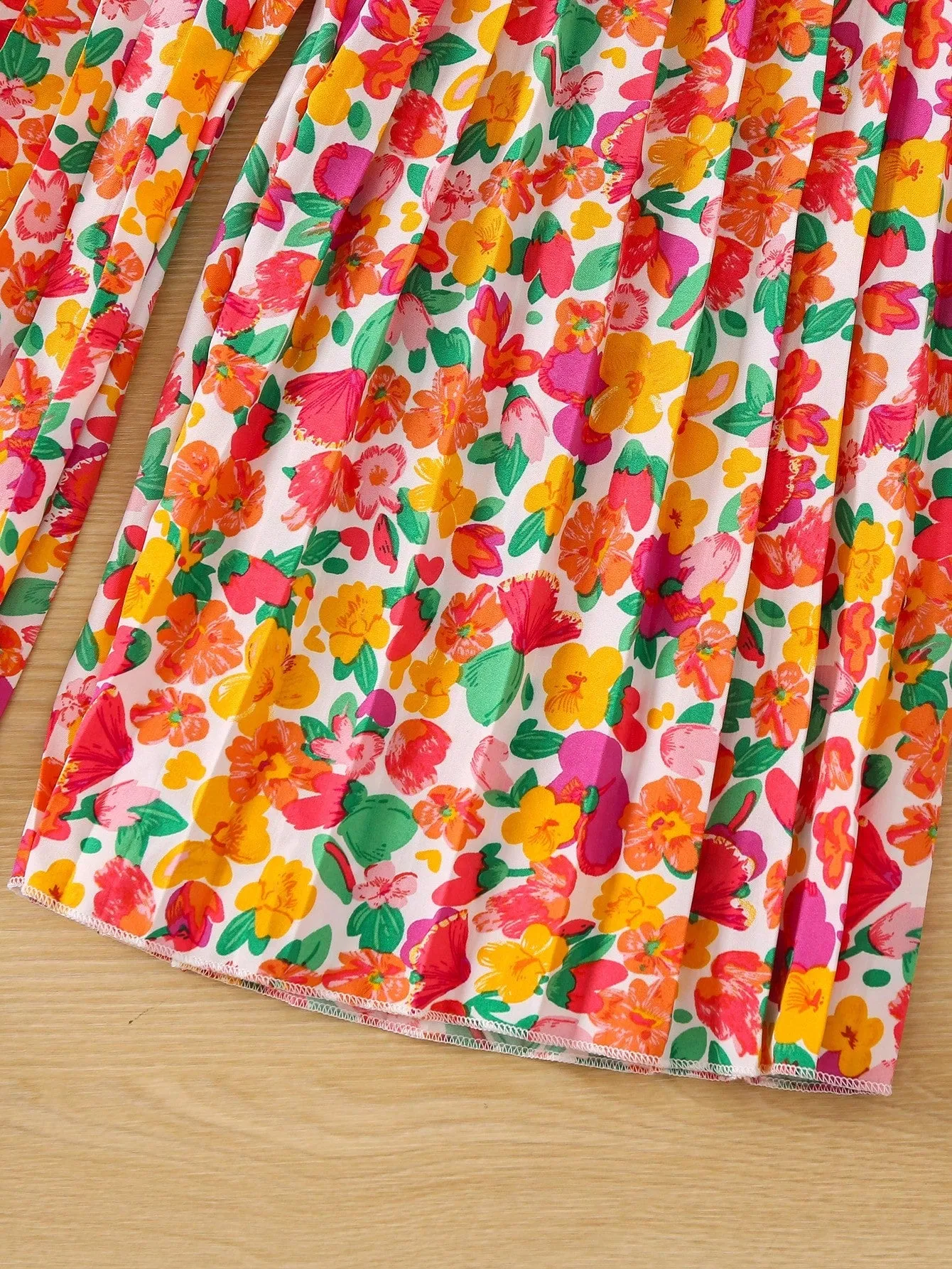 Flower skirt |Young Girl Flower Print Portrait Top Skirt