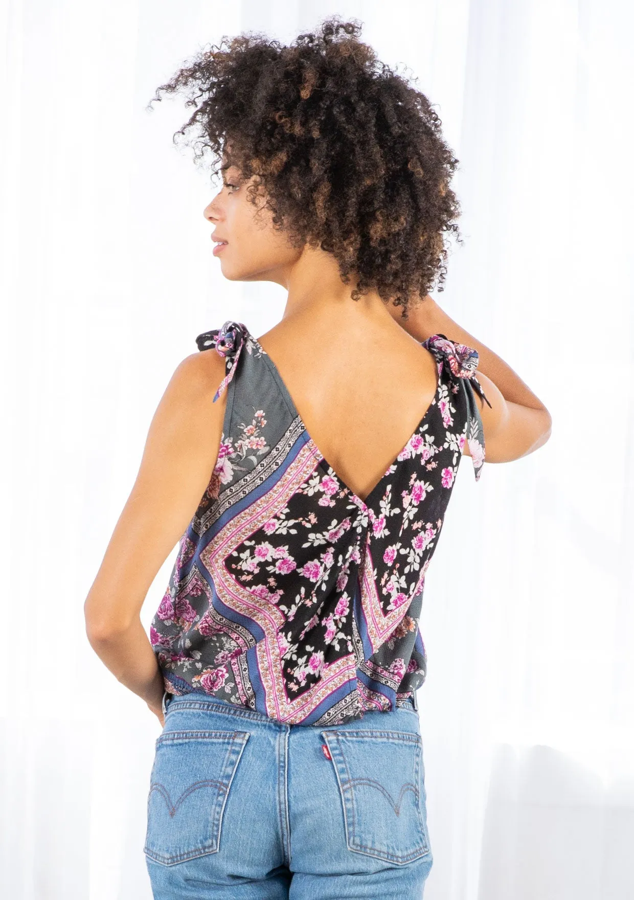 Geometric Floral Print Surplice Tank Top