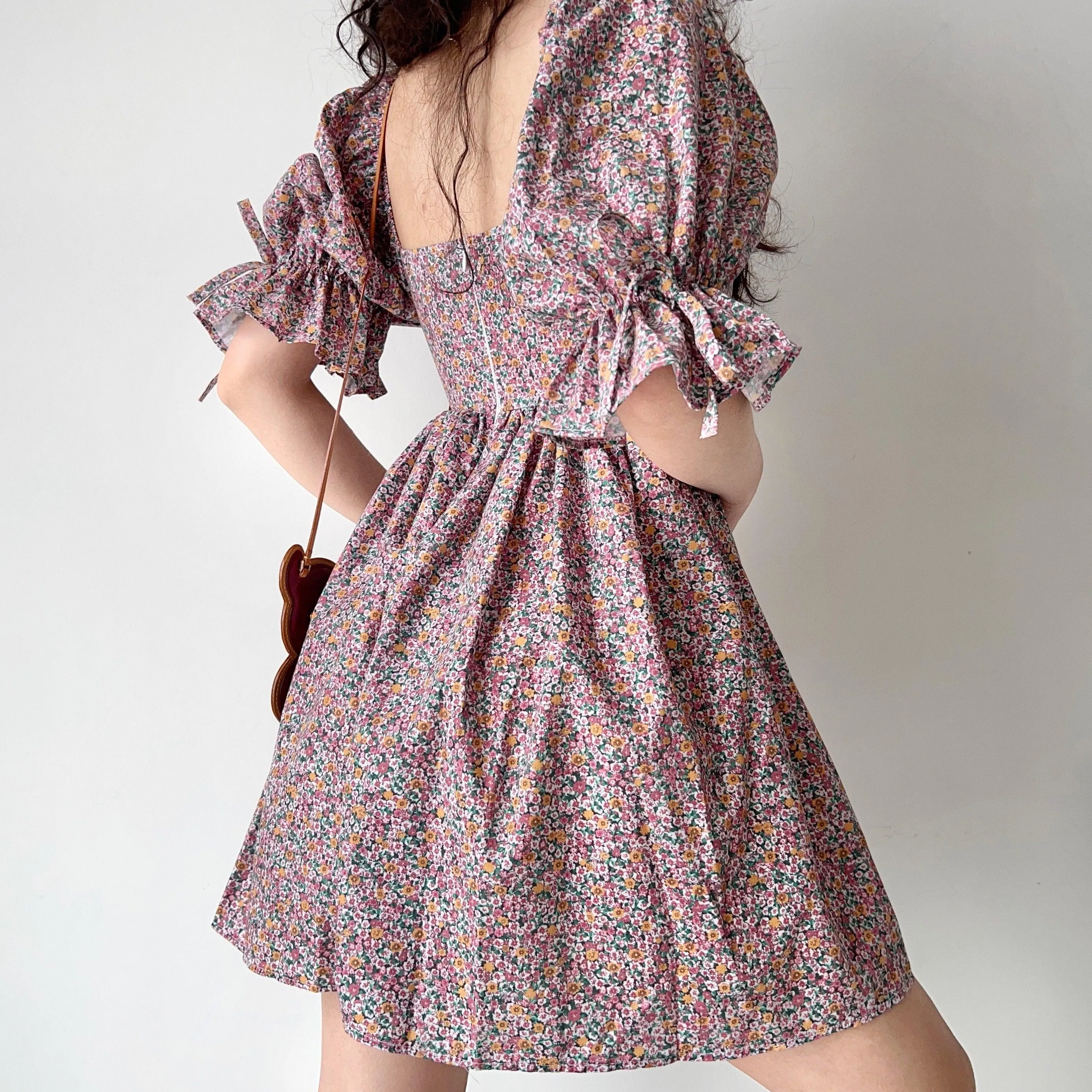 JazzHer-Vintage Square Neck Puff Sleeve Floral Dress