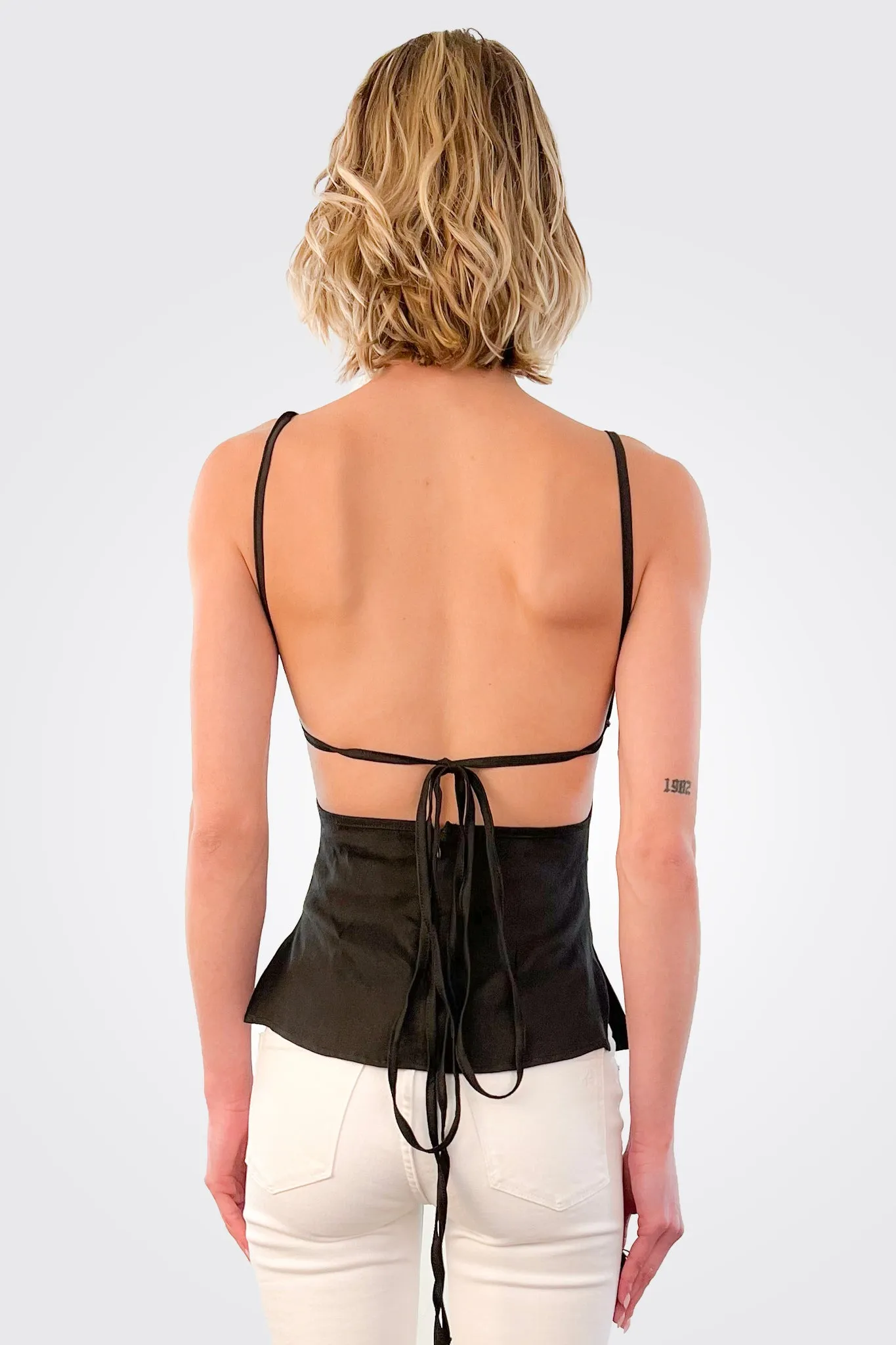 K.M. Tie Wrap Top - Black