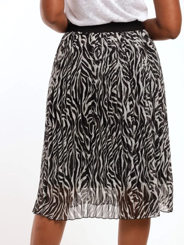 Ladies Pleated Patchwork Striped Skirt - Animal