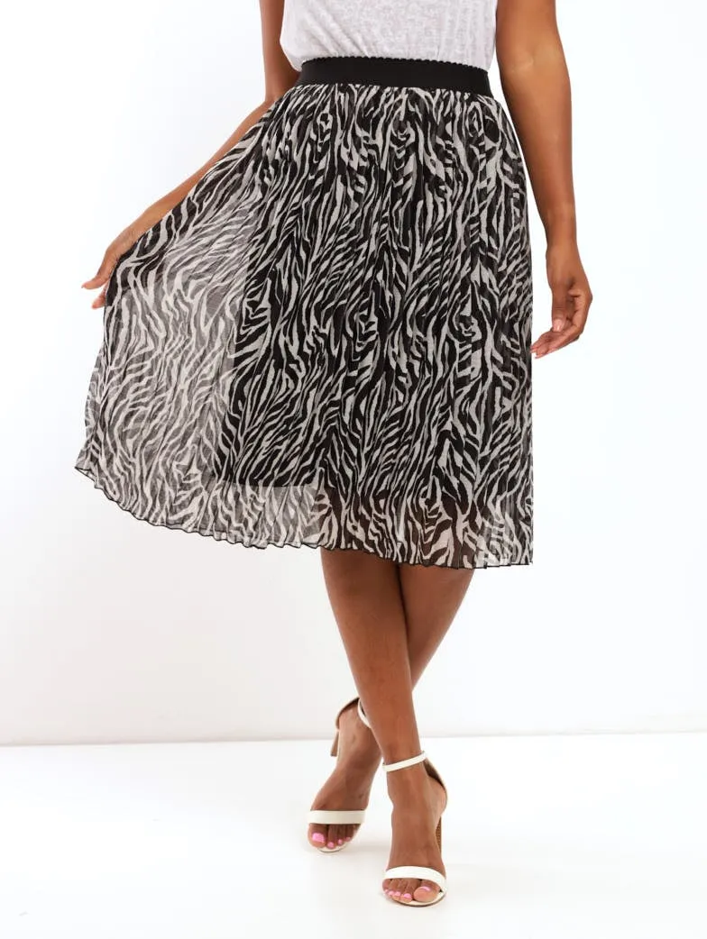 Ladies Pleated Patchwork Striped Skirt - Animal