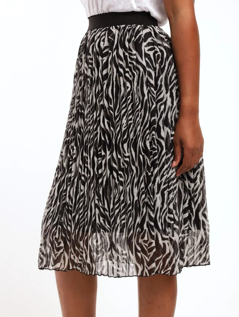 Ladies Pleated Patchwork Striped Skirt - Animal