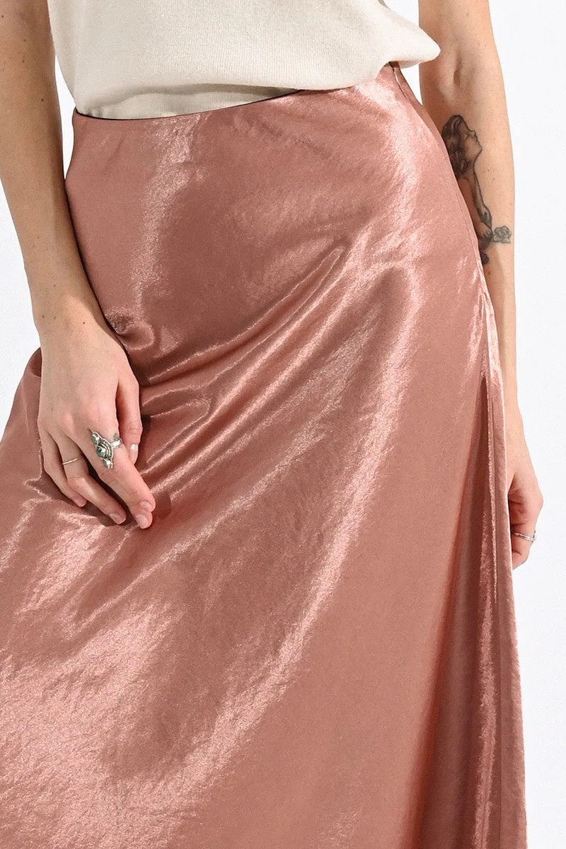 LONG SATINY SKIRT