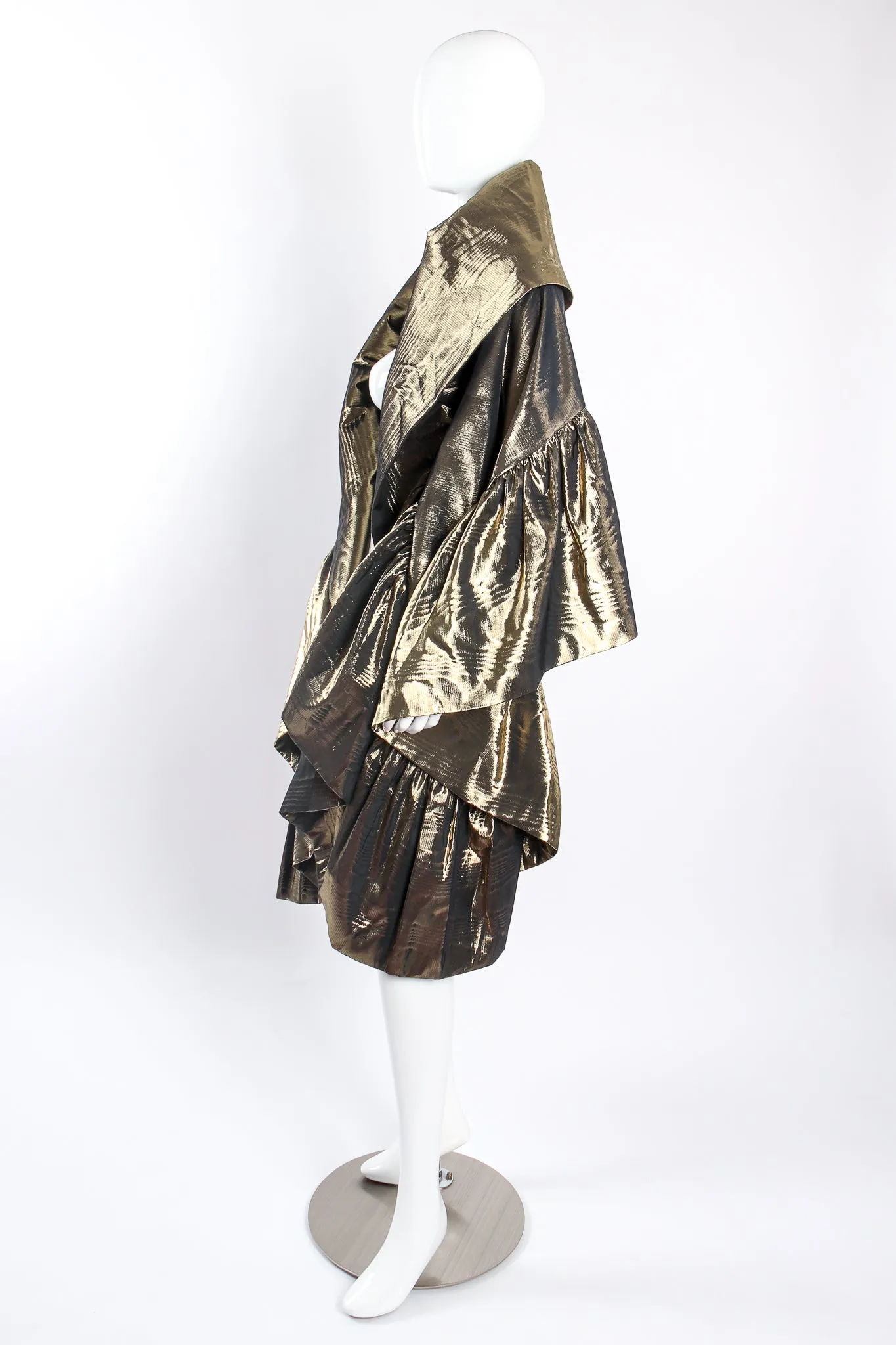 Metallic Moiré Velvet Ruffle Wrap