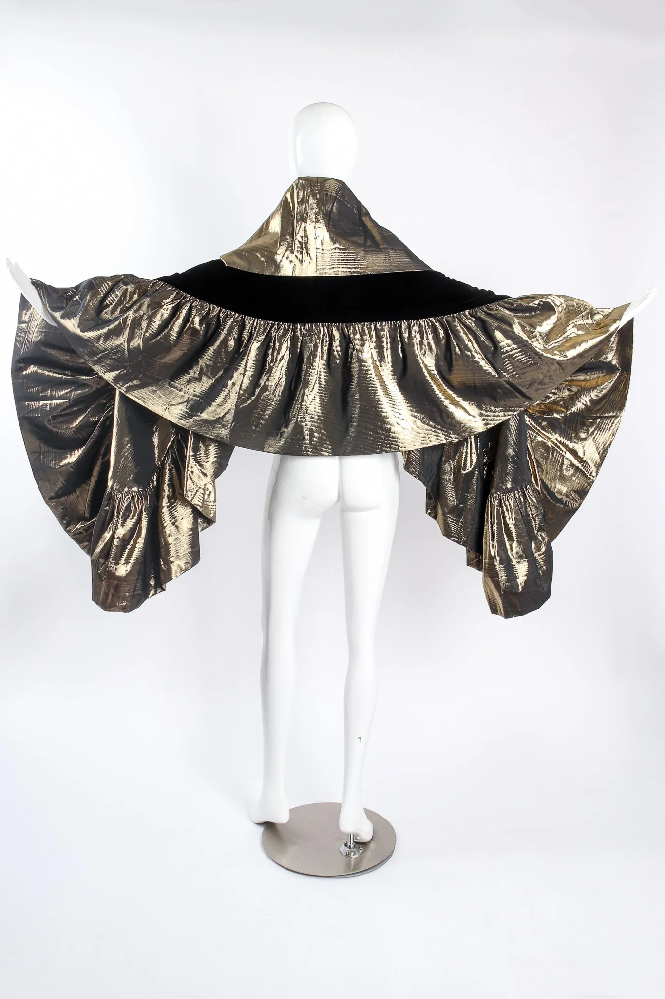 Metallic Moiré Velvet Ruffle Wrap