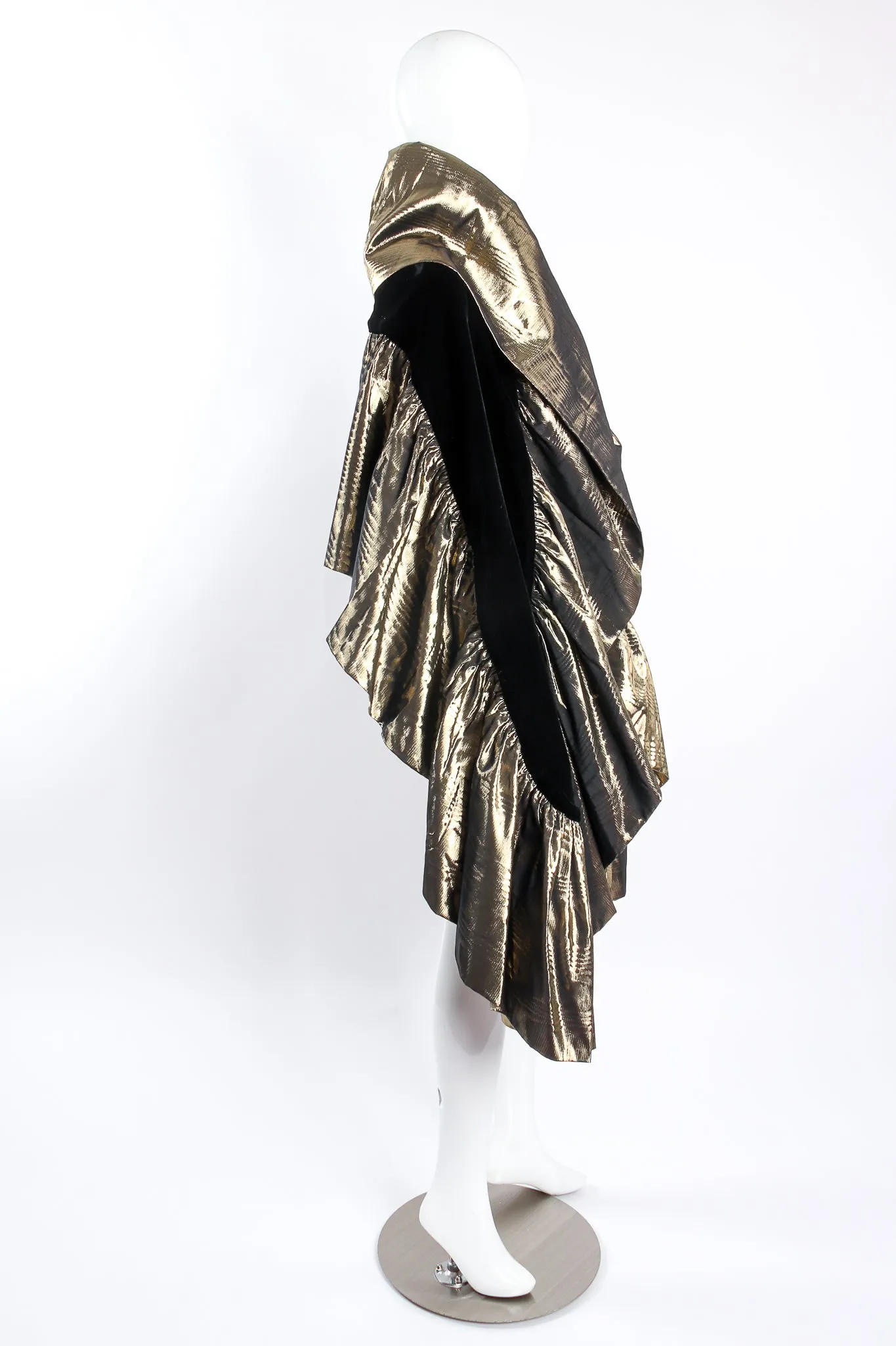 Metallic Moiré Velvet Ruffle Wrap
