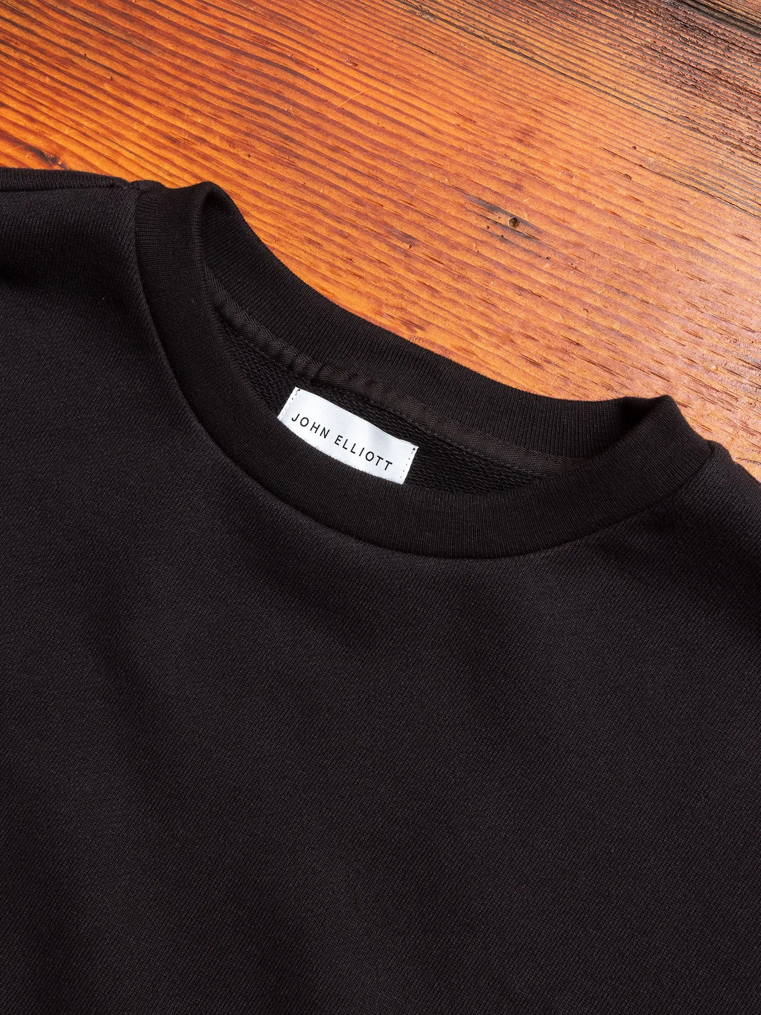 Oversized Crewneck Pullover in Black