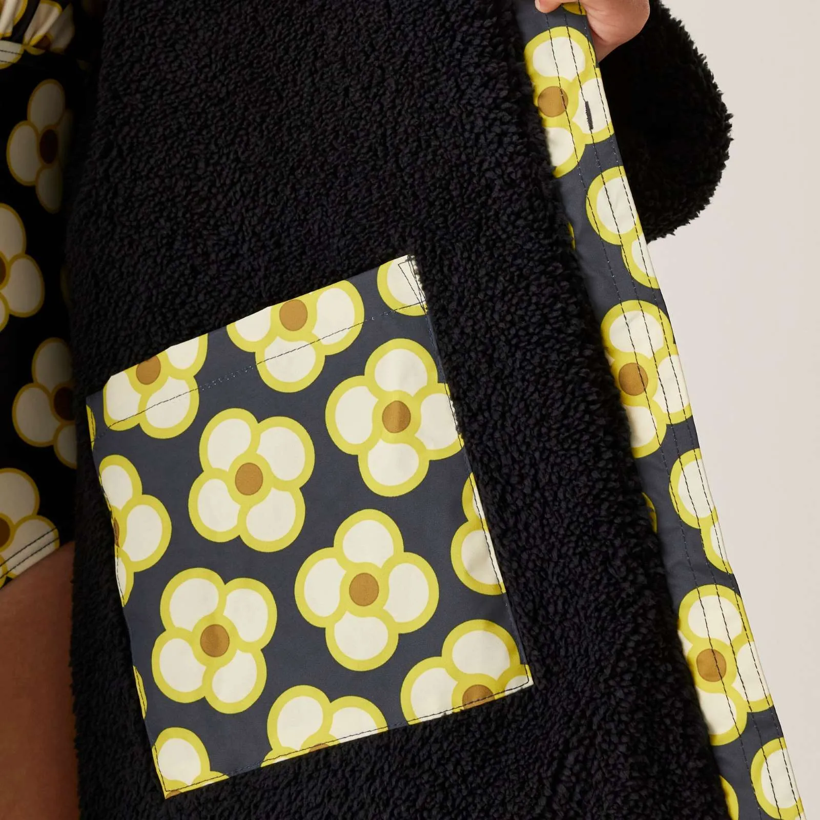 Regatta Kids Orla Kiely Changing Robe