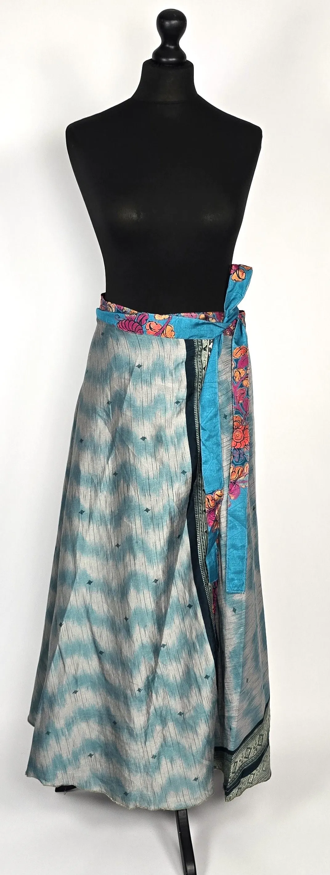 Reversable flattering Indian gypsy wrap skirt, made from vintage silk-mix saree fabrics with Oriental & floral print #19