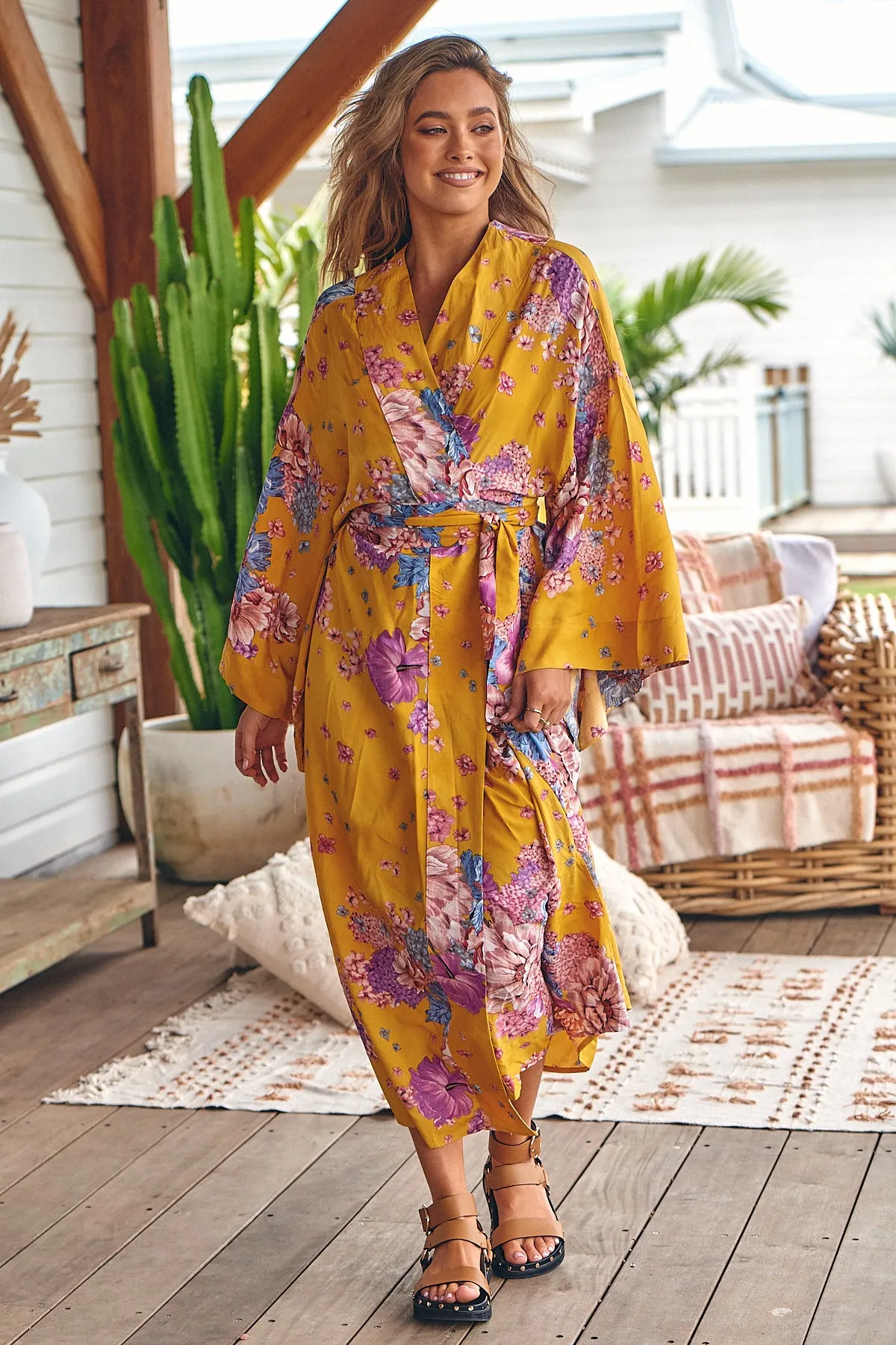Sumaya Print Gallery Kimono