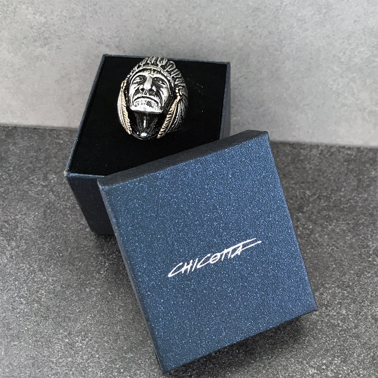 Supreme Native American Design Sterling Silver Ring