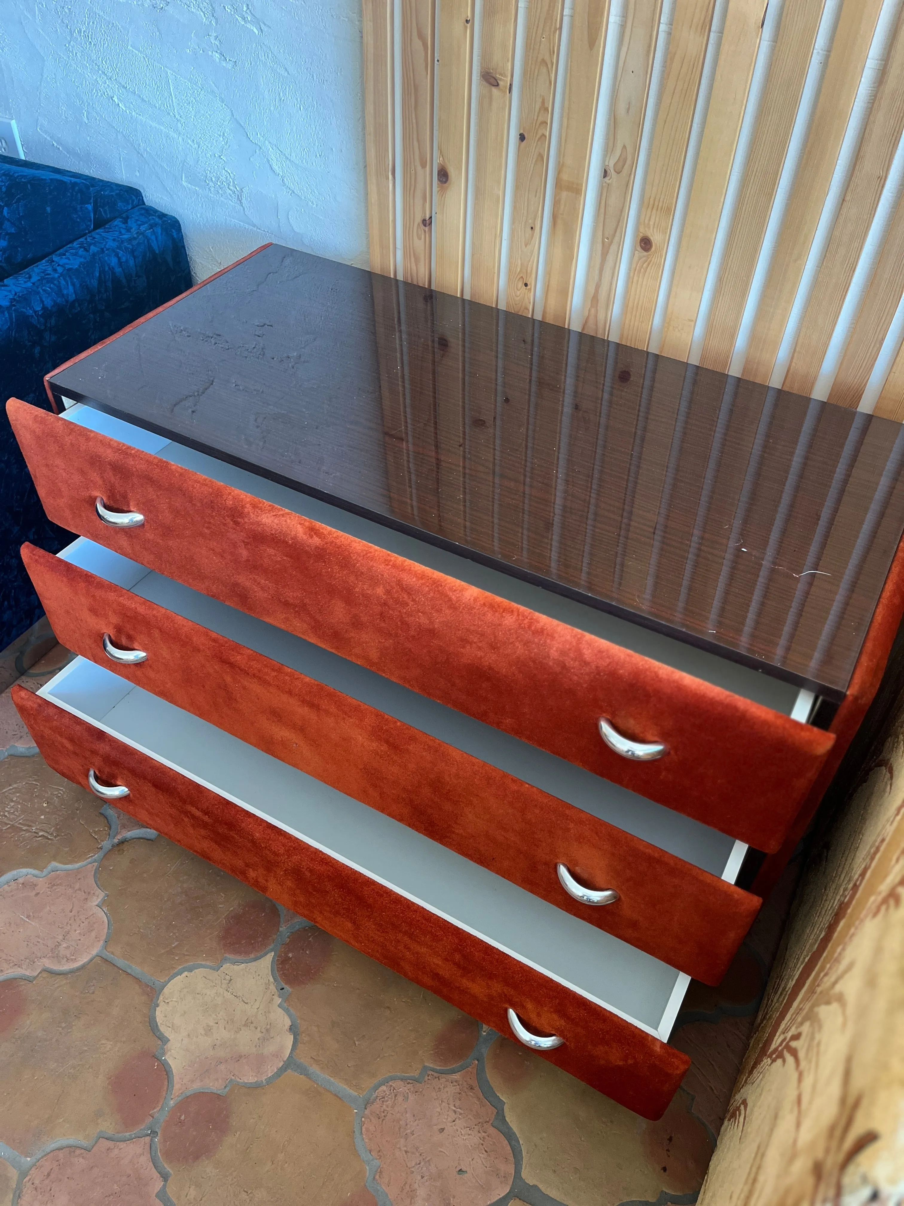 Verardo Vintage Suede Dresser
