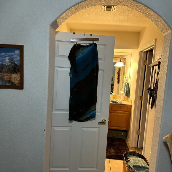 Vintage C’est Duo Brown &amp; Blue Wrap Skirt in a Size Medium