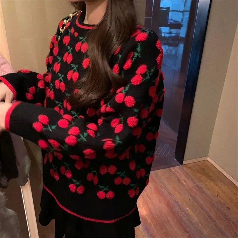 VINTAGE CHERRY JACQUARD PULLOVER UB2718
