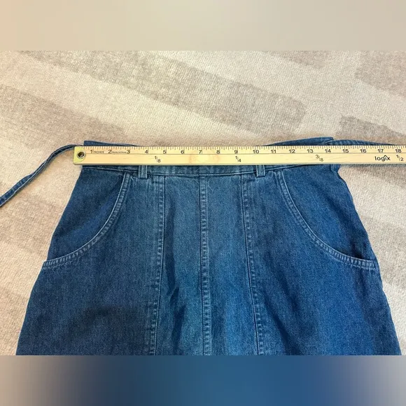 Vintage L.L. Bean Denim Wrap Pockets A-Line Jean Skirt Made in USA 100% Cotton