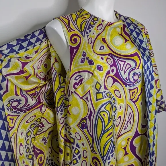Vintage Lounge Craft yellow blue white purple wrap and drape lounge robe dress M