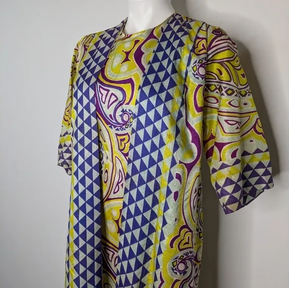 Vintage Lounge Craft yellow blue white purple wrap and drape lounge robe dress M